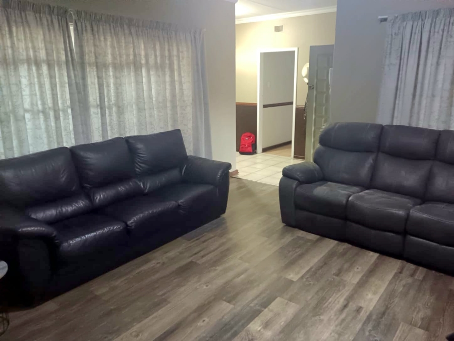 3 Bedroom Property for Sale in Generaal De Wet Free State